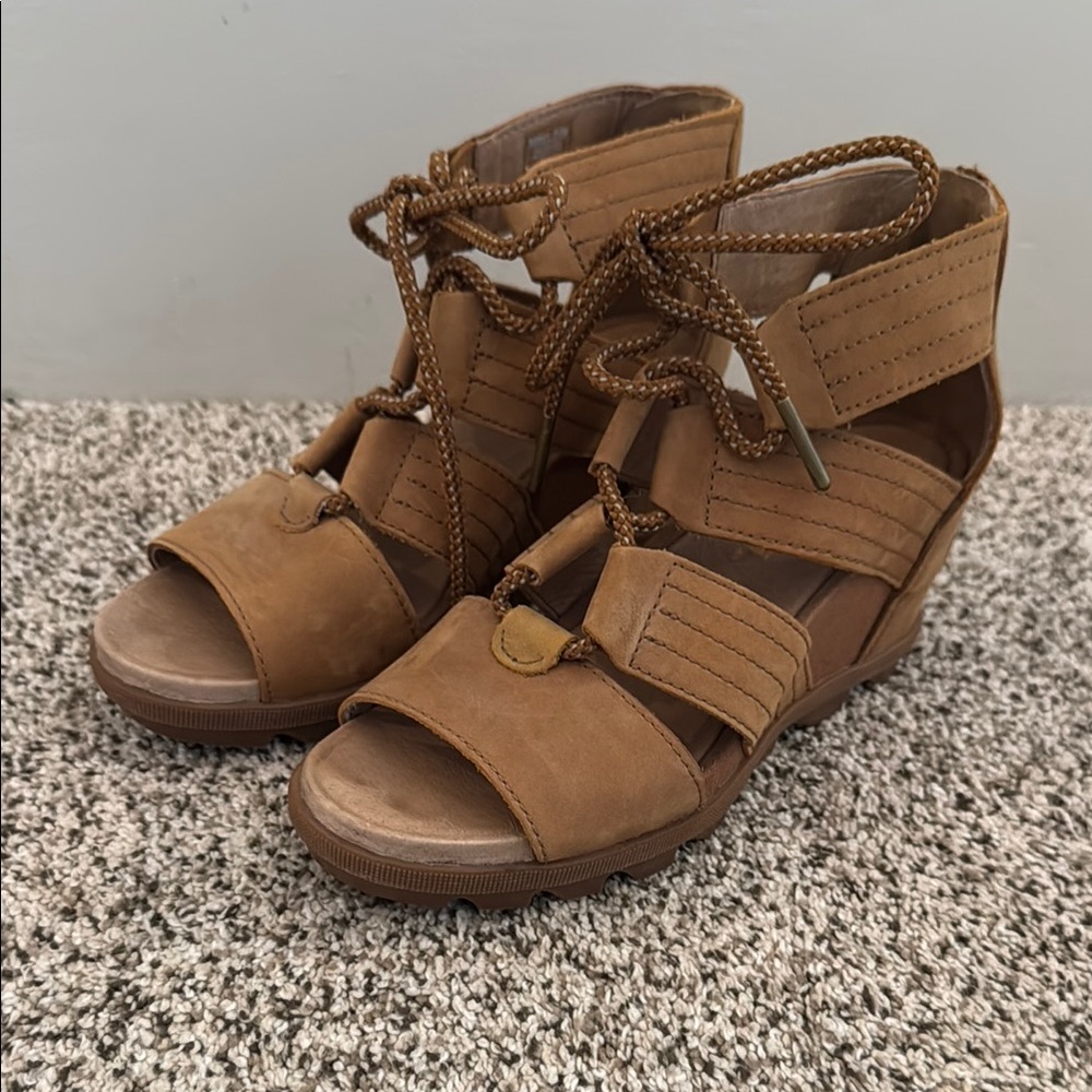 Sorel Tan Sandals with Wedge Heel and Lace-Up Design
